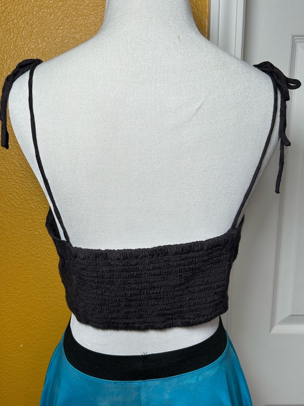 Cutesy, AMUSE SOCIETY, embroidered top!! - Picture 5 of 11